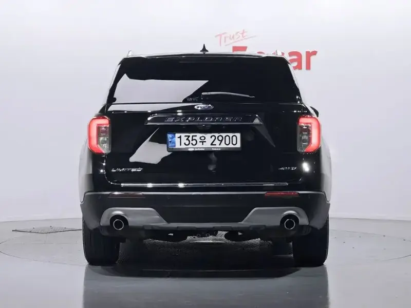 2021 Ford Explorer с пробегом 54 285 км