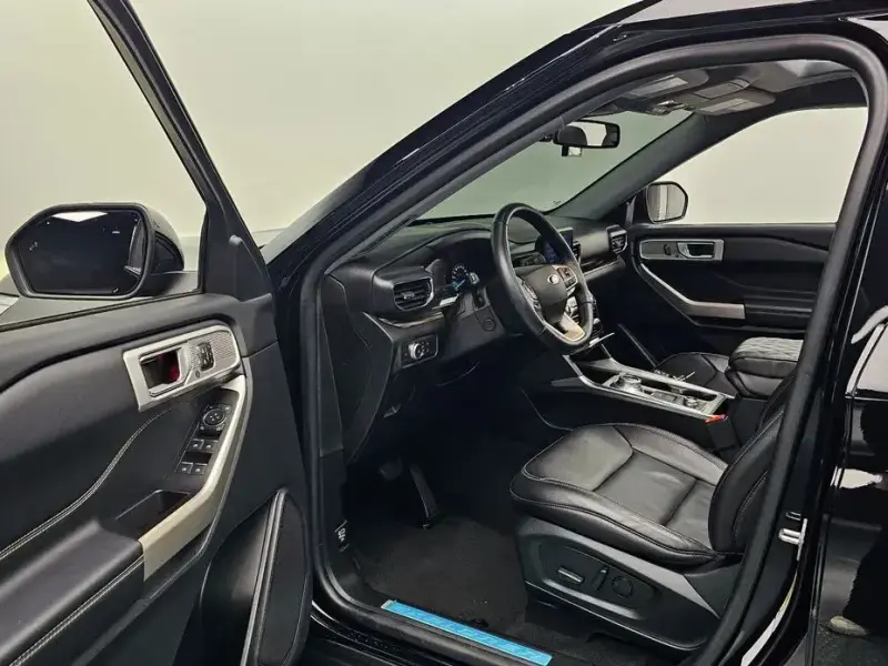 2021 Ford Explorer с пробегом 54 285 км