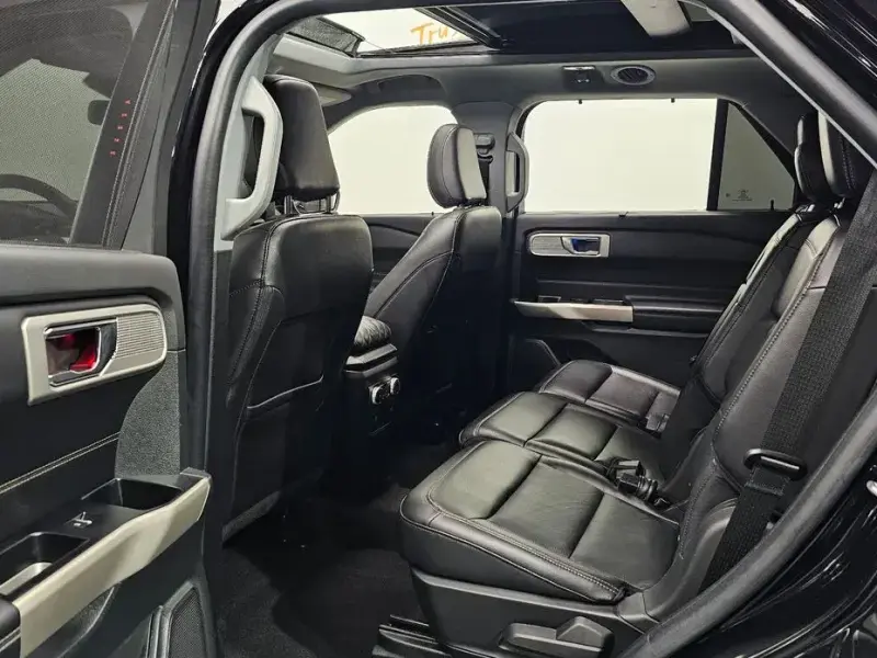 2021 Ford Explorer с пробегом 54 285 км