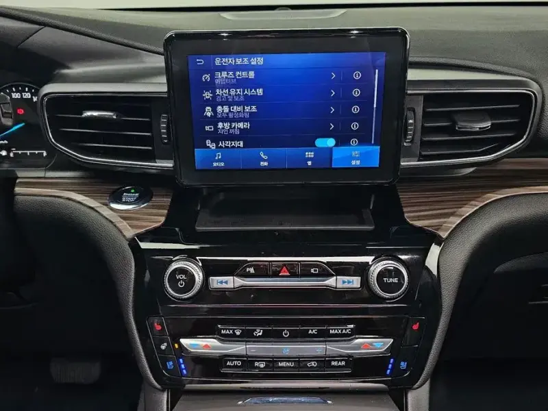 2021 Ford Explorer с пробегом 54 285 км