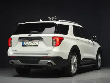 2022 Ford Explorer с пробегом 67 521 км