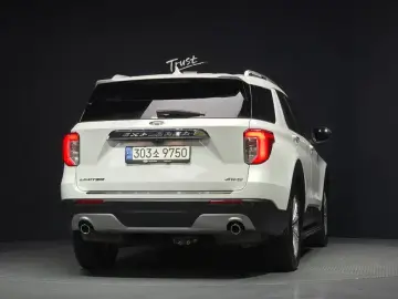 2022 Ford Explorer с пробегом 67 521 км