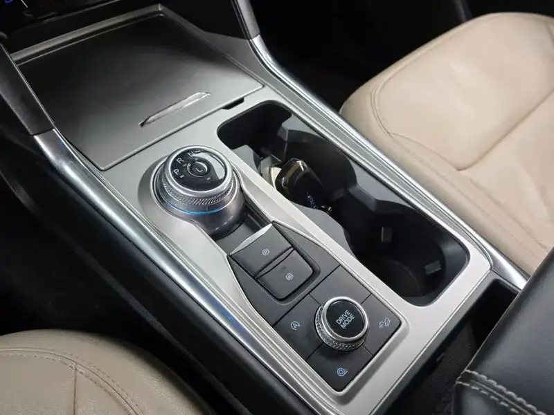 2022 Ford Explorer с пробегом 67 521 км