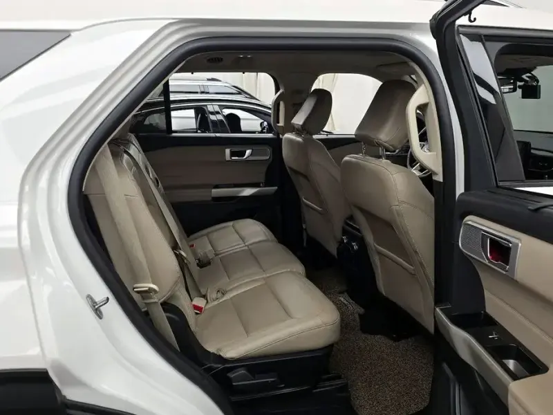 2022 Ford Explorer с пробегом 67 521 км