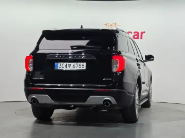 2021 Ford Explorer с пробегом 98 134 км