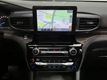 2021 Ford Explorer с пробегом 98 134 км