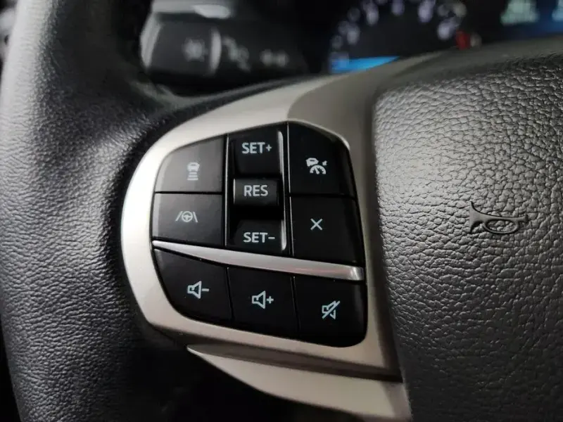 2022 Ford Explorer с пробегом 33 436 км