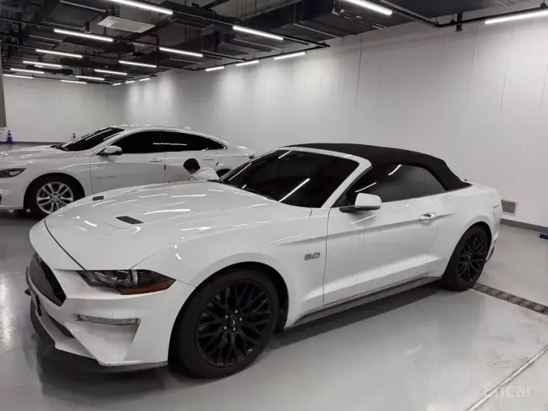 2022 Ford Mustang с пробегом 34 292 км