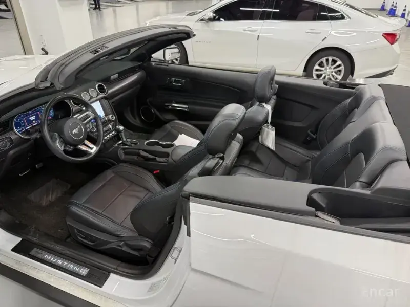 2022 Ford Mustang с пробегом 34 292 км