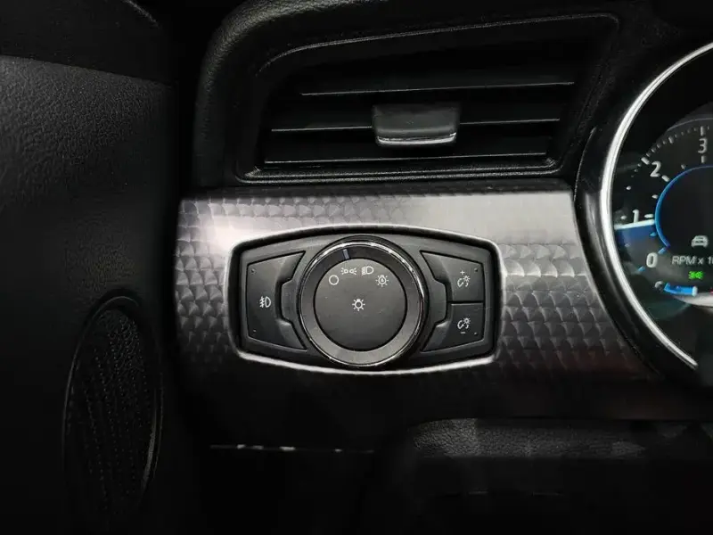 2019 Ford Mustang с пробегом 143 377 км