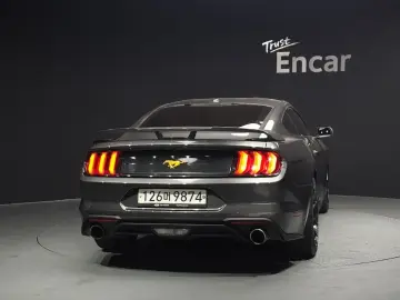 2019 Ford Mustang с пробегом 114 514 км