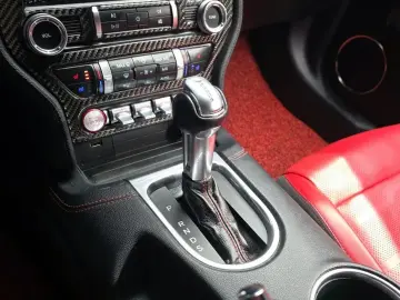 2019 Ford Mustang с пробегом 114 514 км