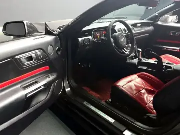 2019 Ford Mustang с пробегом 114 514 км