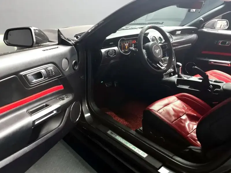 2019 Ford Mustang с пробегом 114 514 км