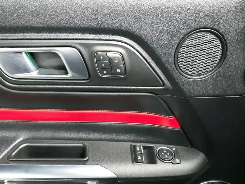 2019 Ford Mustang с пробегом 114 514 км
