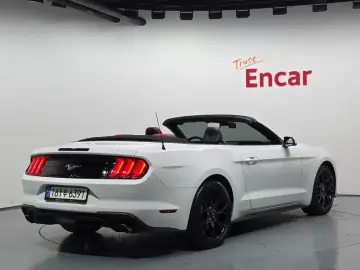 2021 Ford Mustang с пробегом 47 348 км