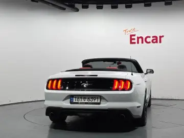 2021 Ford Mustang с пробегом 47 348 км