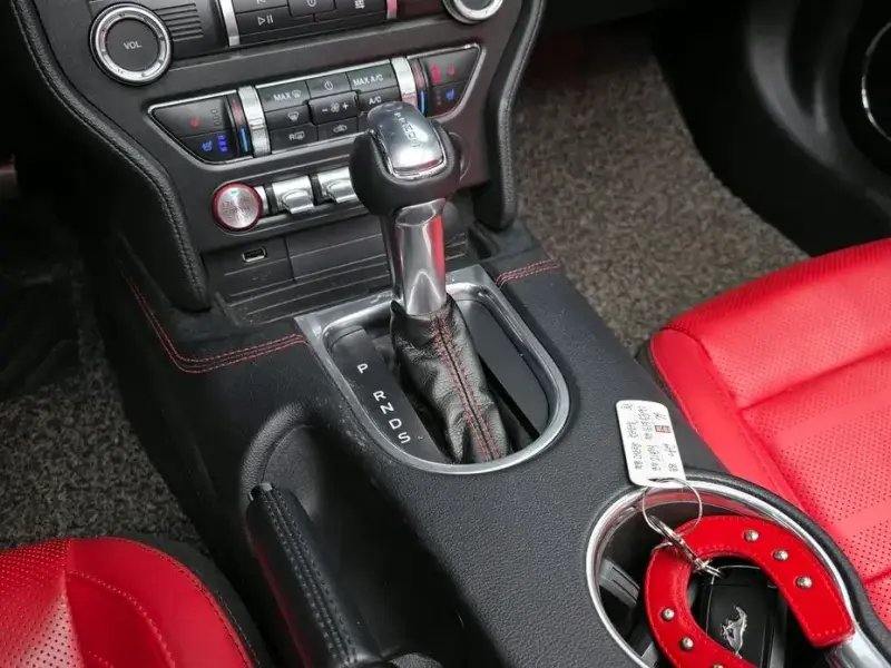 2021 Ford Mustang с пробегом 47 348 км