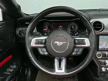 2021 Ford Mustang с пробегом 47 348 км