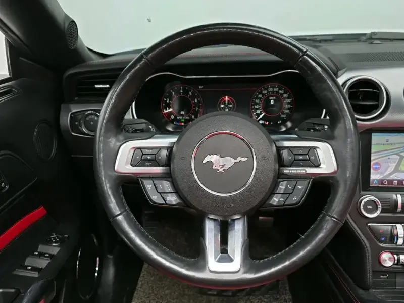 2021 Ford Mustang с пробегом 47 348 км