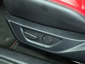 2022 Ford Mustang с пробегом 15 432 км