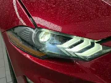 2022 Ford Mustang с пробегом 15 432 км