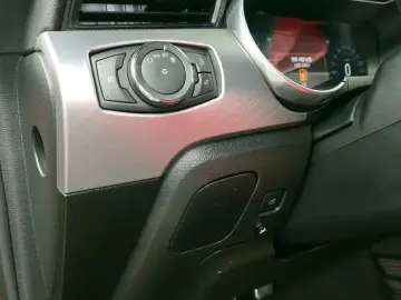 2022 Ford Mustang с пробегом 15 432 км