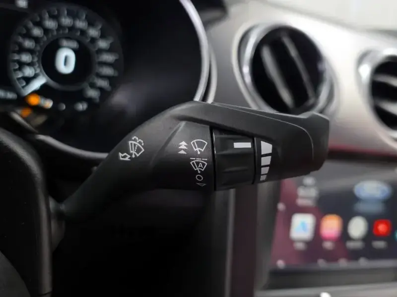 2022 Ford Mustang с пробегом 15 432 км