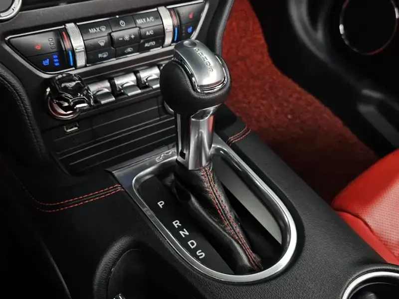 2022 Ford Mustang с пробегом 62 067 км