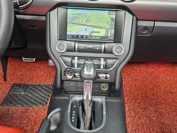2022 Ford Mustang с пробегом 62 067 км