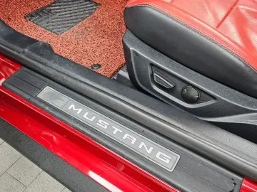 2022 Ford Mustang с пробегом 62 067 км