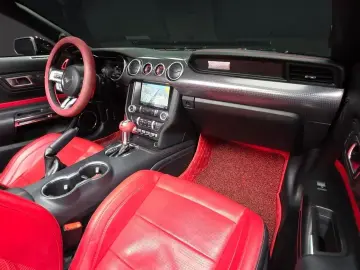 2019 Ford Mustang с пробегом 117 560 км