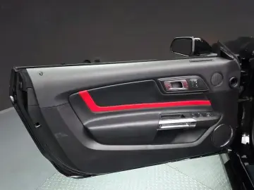 2019 Ford Mustang с пробегом 117 560 км