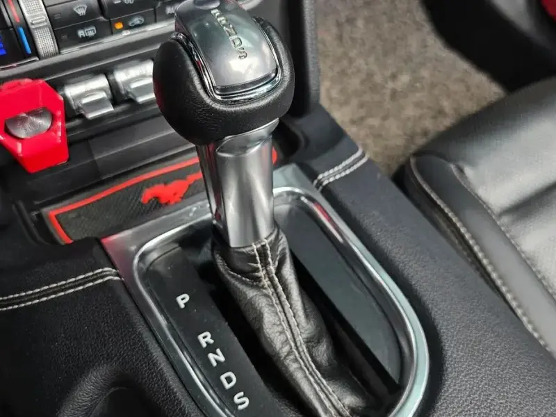 2020 Ford Mustang с пробегом 75 845 км