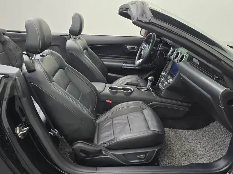 2021 Ford Mustang с пробегом 68 679 км