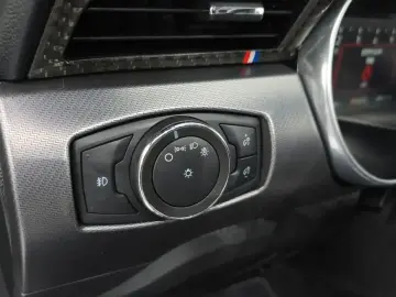 2021 Ford Mustang с пробегом 68 679 км