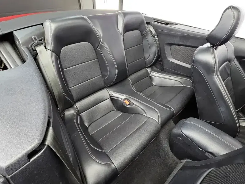 2021 Ford Mustang с пробегом 104 022 км
