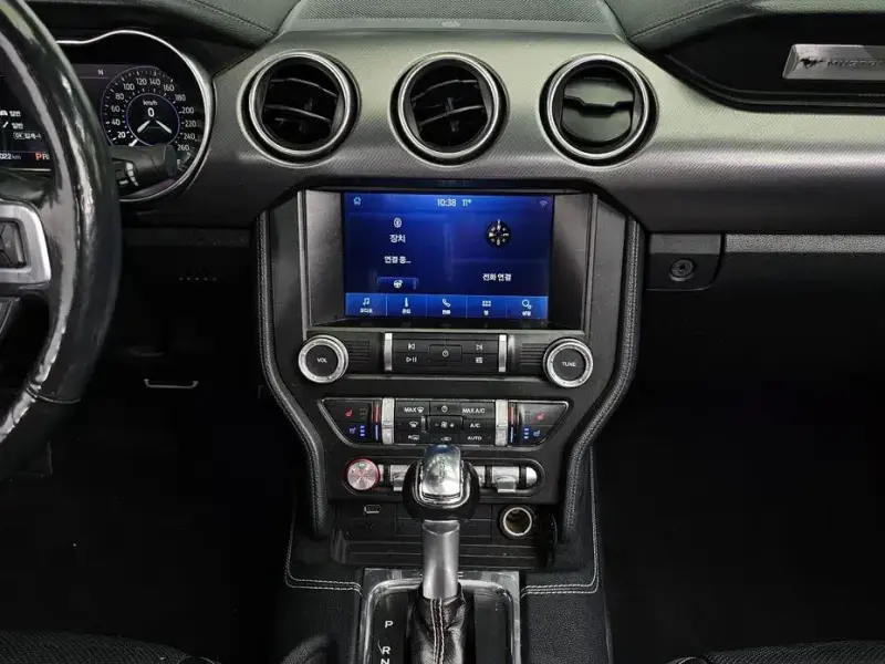 2021 Ford Mustang с пробегом 104 022 км
