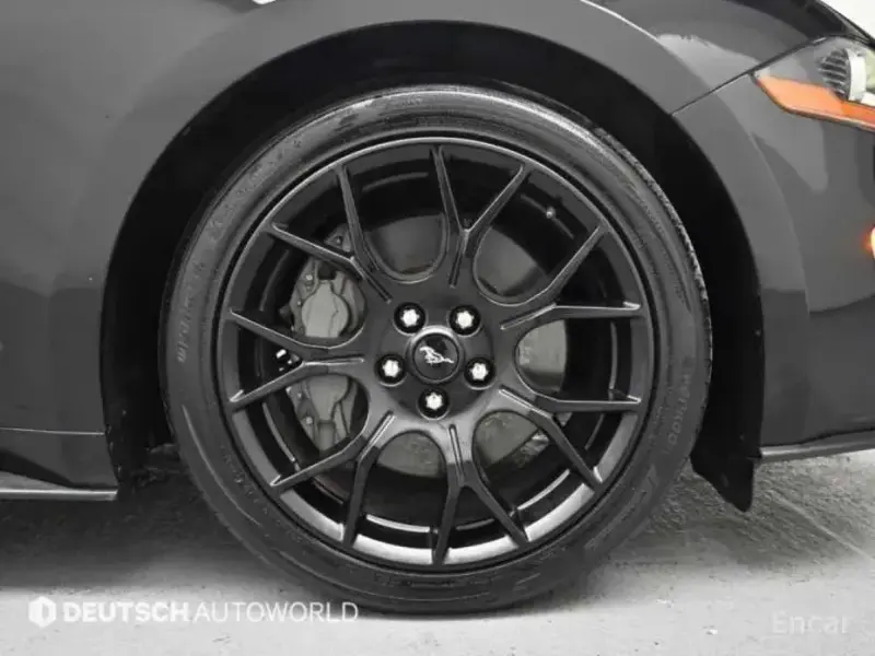 2022 Ford Mustang с пробегом 49 156 км