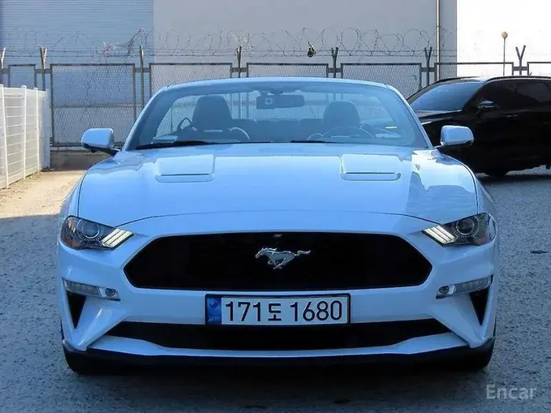 2020 Ford Mustang с пробегом 61 660 км