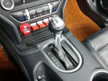 2019 Ford Mustang с пробегом 42 324 км