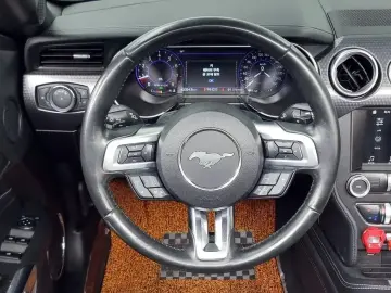2019 Ford Mustang с пробегом 42 324 км