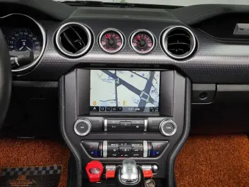 2019 Ford Mustang с пробегом 42 324 км