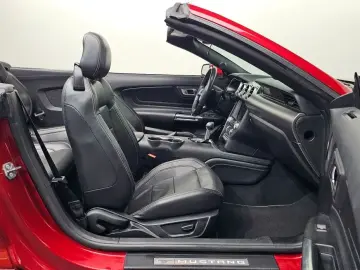 2022 Ford Mustang с пробегом 49 877 км