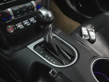 2019 Ford Mustang с пробегом 60 414 км