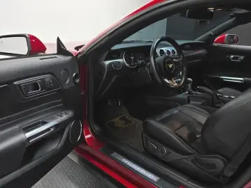 2019 Ford Mustang с пробегом 60 414 км
