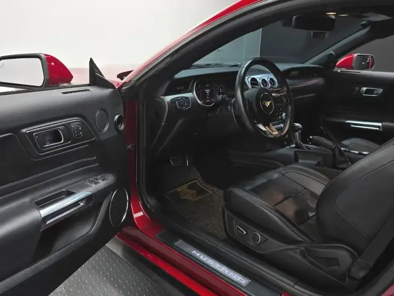 2019 Ford Mustang с пробегом 60 414 км