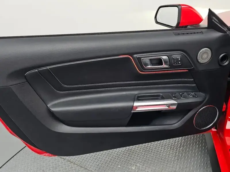 2019 Ford Mustang с пробегом 65 501 км