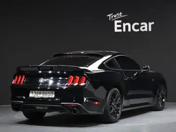 2019 Ford Mustang с пробегом 106 680 км