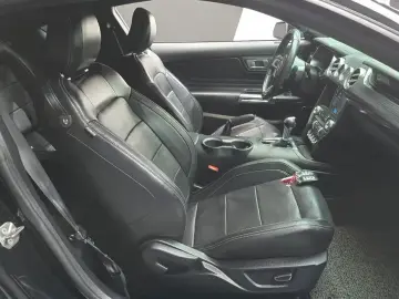 2019 Ford Mustang с пробегом 106 680 км